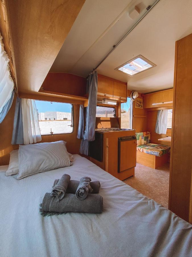 Glamping Caravan Lanzarote Tinajo Extérieur photo